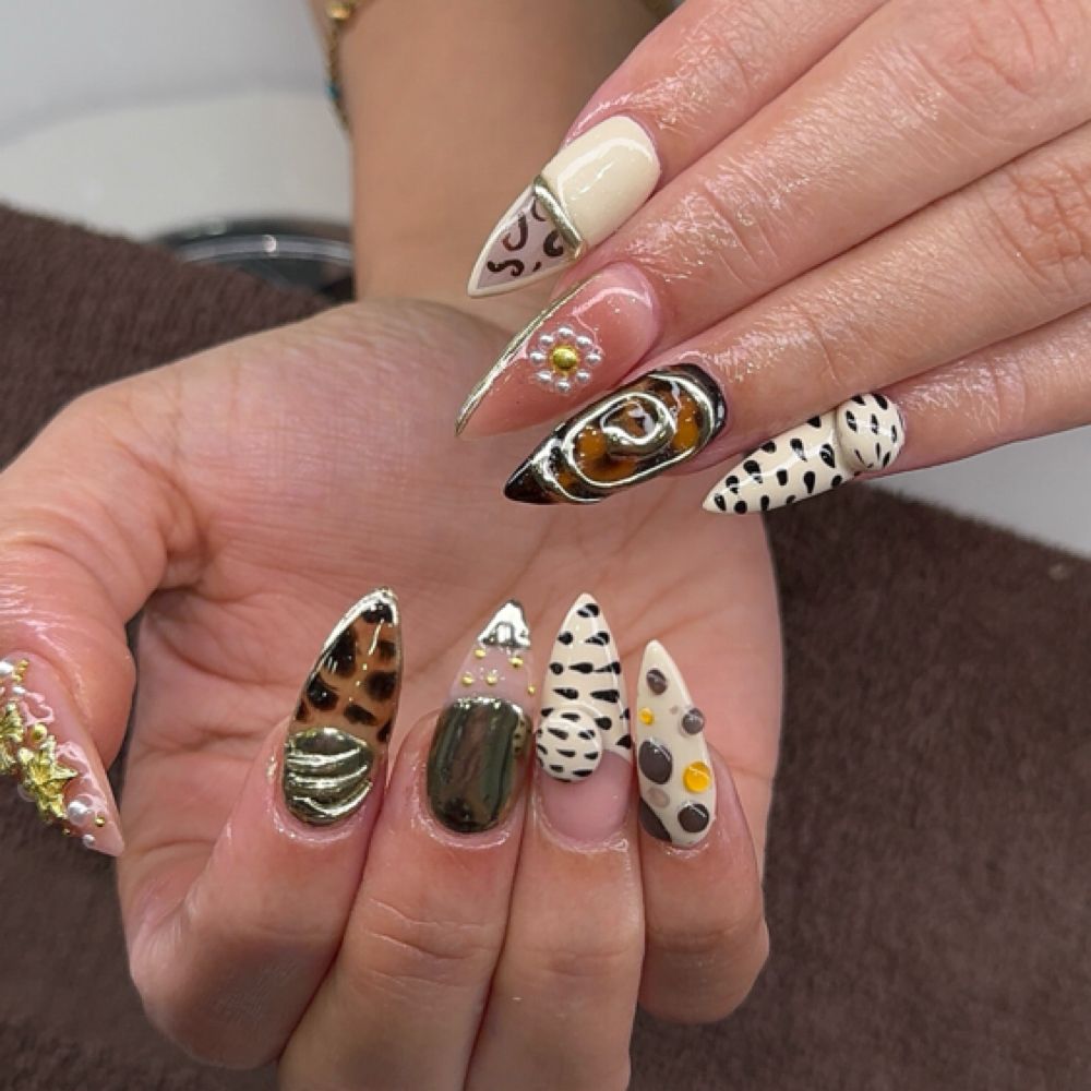 Nail work by 00:00 Nail Studio