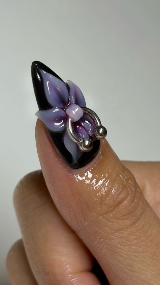 Ava Xo nail work in Minneapolis, example 11