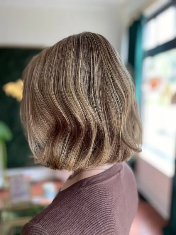 soft bob with highlights