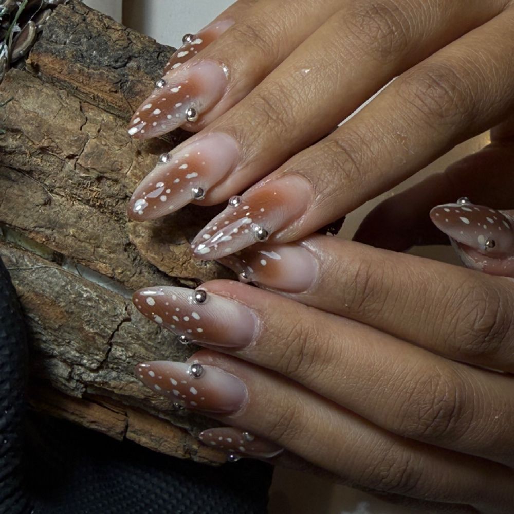 Nail work by Kayleigh Nail Studio