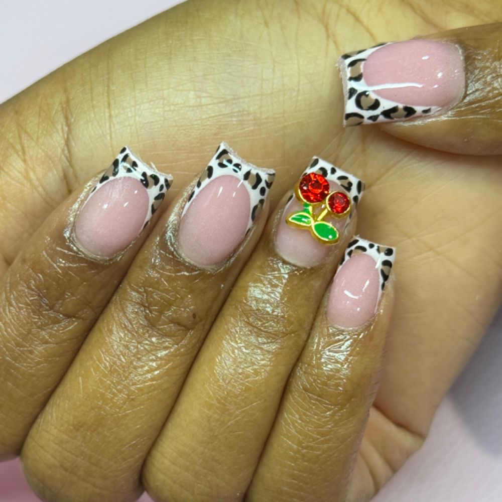 Nail work by Leslie Does Nails