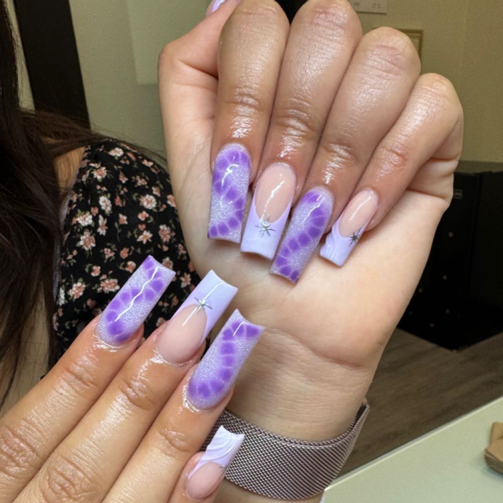 Nail work by Leslie Does Nails