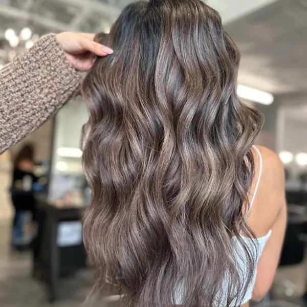 Hair work by Luna & Luxe Salon