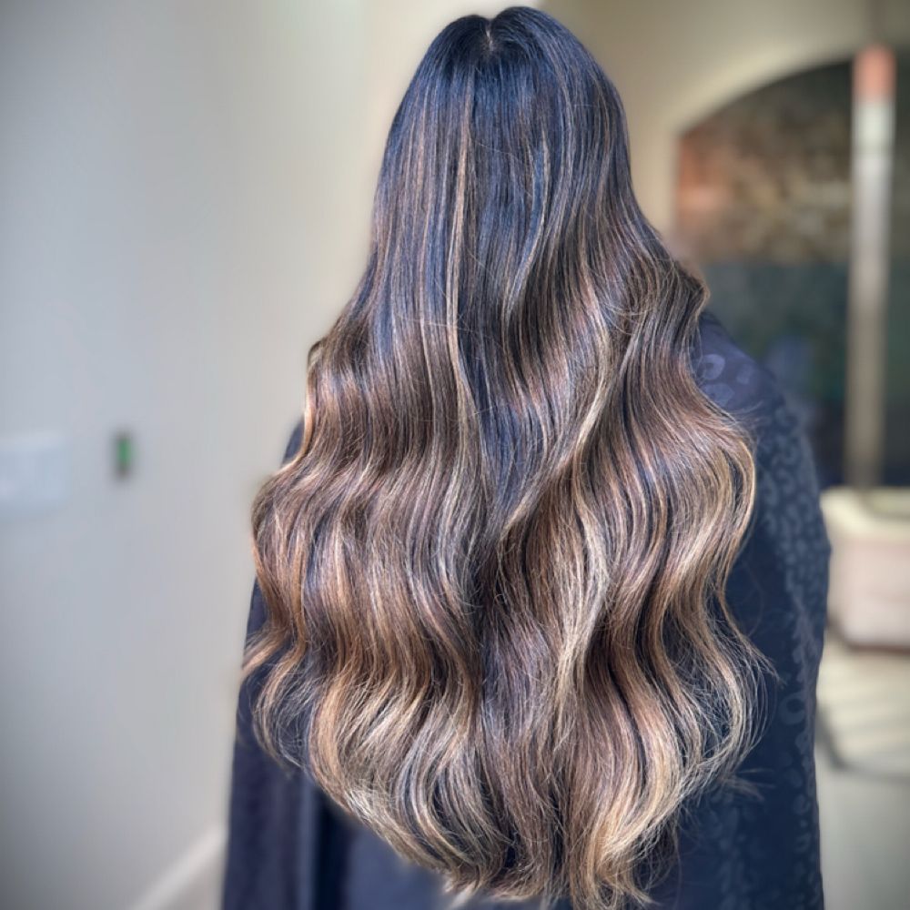 Hair work by Luna & Luxe Salon