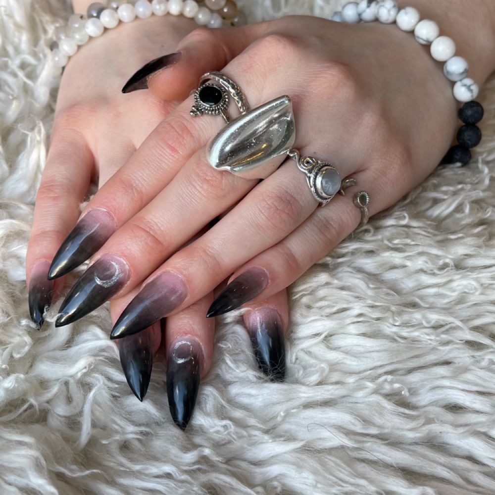 Mystique Muse nail work in Reno, example 1