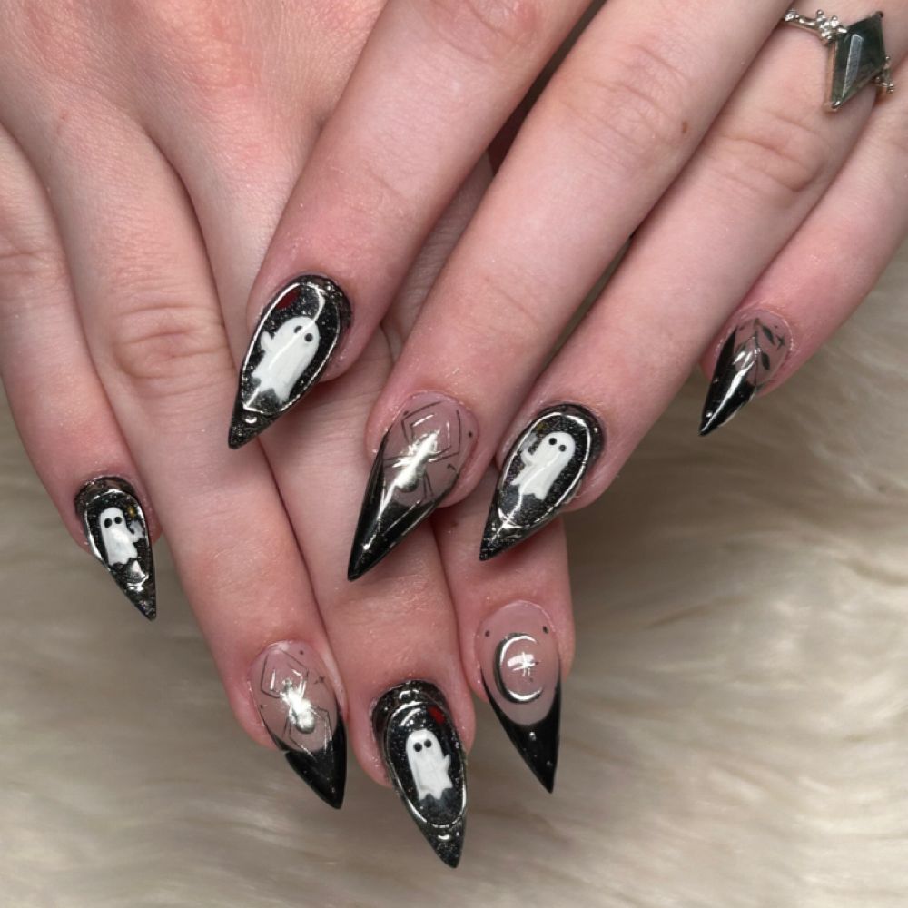 Nail FX nail work in Austin, example 1