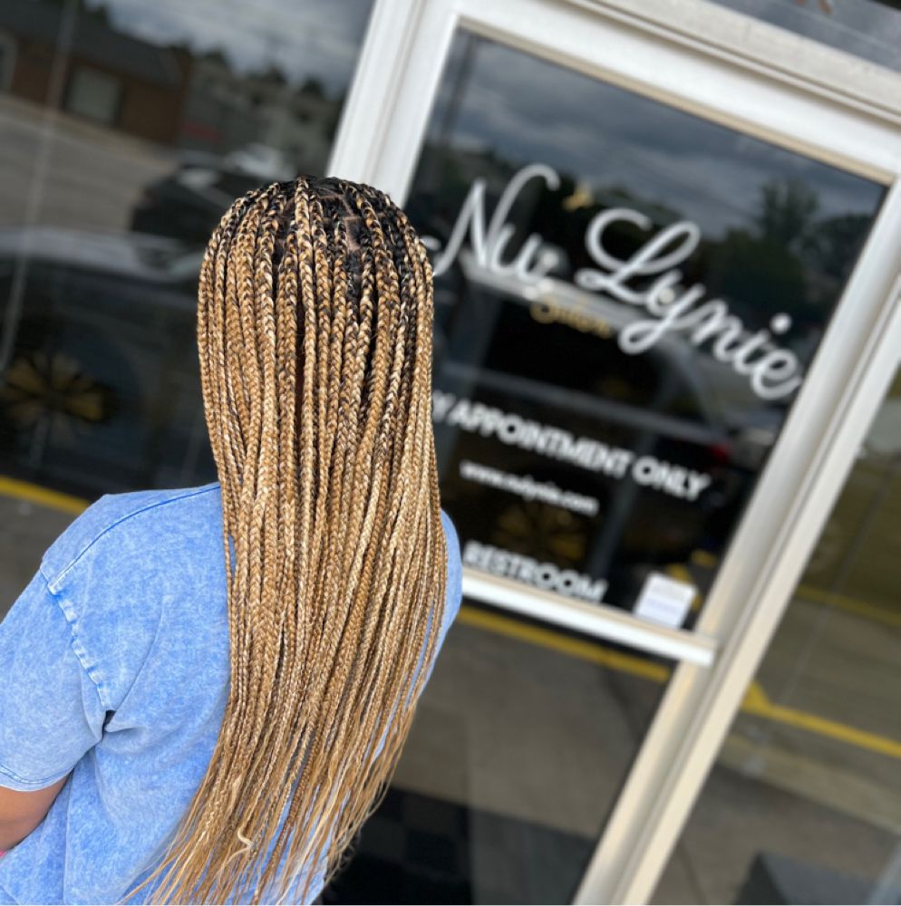 Nu'Lynie Salon hair work in Huntsville, example 1