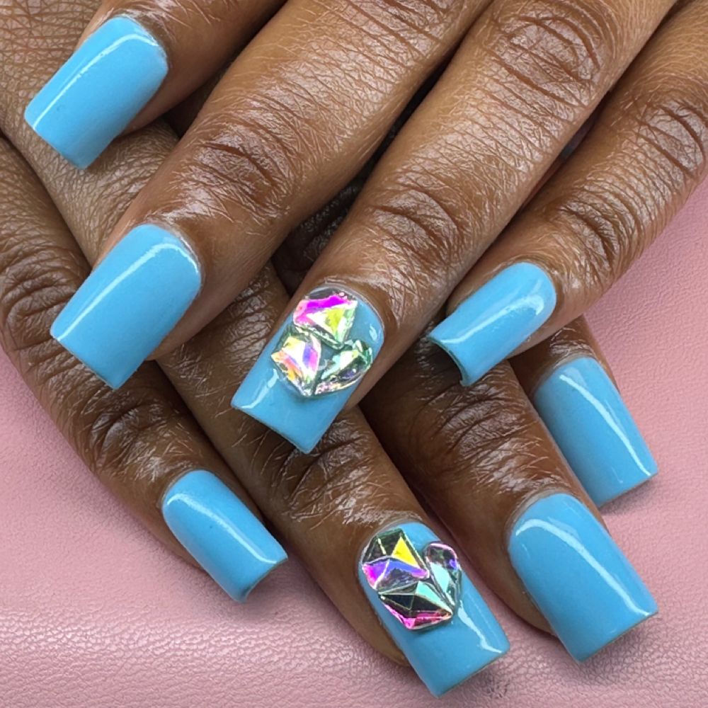 Nail work by Sparkling Tips Studio