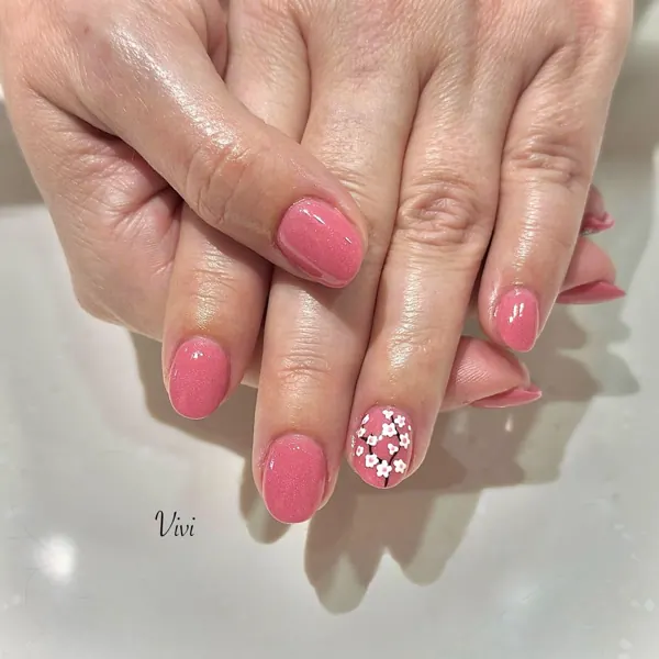 Nail work by Vivi Nails